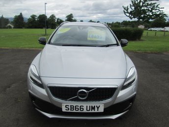 2016 VOLVO V40 CROSS COUNTRY