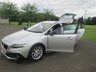 USED 2016 66 VOLVO V40 CROSS COUNTRY 2.0 T3 Pro Hatchback 5dr Petrol Manual Euro 6 (s/s) (152 ps) 