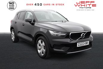 2022 VOLVO XC40