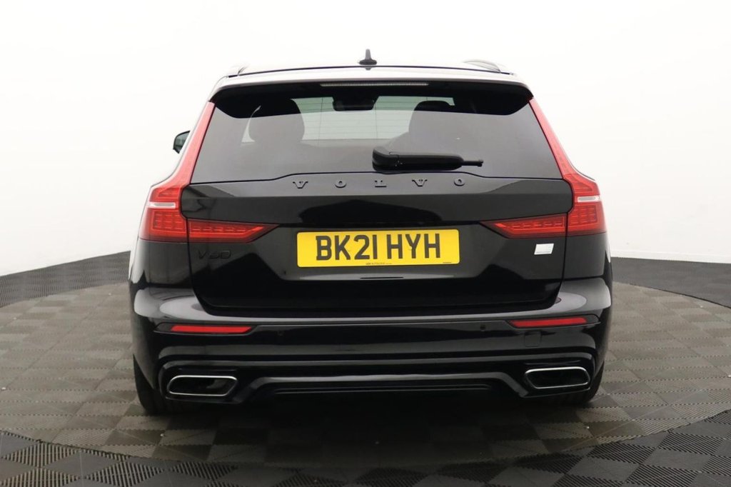 USED 2021 21 VOLVO V60 2.0h T6 Recharge 11.6kWh R-Design Estate 5dr Petrol Plug-in Hybrid Auto AWD Euro 6 (s/s) (340 ps) 4X4, Sat Nav, Camera