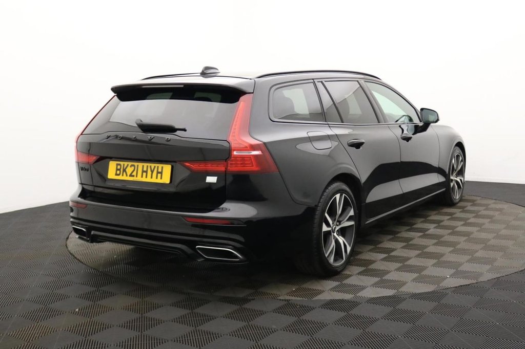 USED 2021 21 VOLVO V60 2.0h T6 Recharge 11.6kWh R-Design Estate 5dr Petrol Plug-in Hybrid Auto AWD Euro 6 (s/s) (340 ps) 4X4, Sat Nav, Camera
