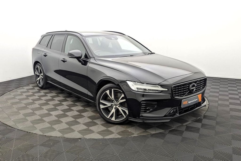USED 2021 21 VOLVO V60 2.0h T6 Recharge 11.6kWh R-Design Estate 5dr Petrol Plug-in Hybrid Auto AWD Euro 6 (s/s) (340 ps) 4X4, Sat Nav, Camera