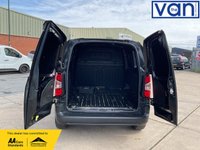 USED 2022 72 VAUXHALL Combo Electric 2300 50kWh Dynamic Panel Van 5dr Electric Auto L1 H1 (7.4kW Charger) (136 ps) High Spec Automatic van