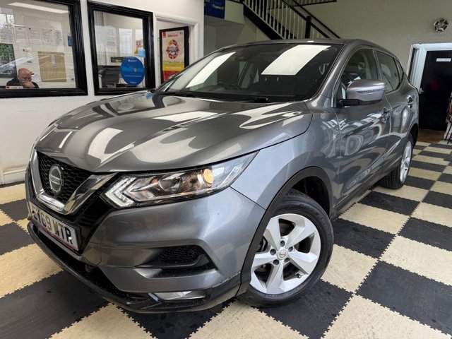 View our NISSAN QASHQAI