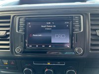 USED 2015 65 VOLKSWAGEN TRANSPORTER 2.0 TDI T28 BlueMotion Tech Highline crew cab (5 seats) 5dr Diesel Manual FWD SWB Euro 6 (s/s) (102 ps) 