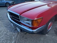 USED 1983 A MERCEDES-BENZ SL 2.7L 2d  AUTO  185 BHP 