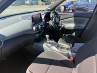 USED 2021 21 NISSAN JUKE 1.0 DIG-T Enigma SUV 5dr Petrol DCT Auto Euro 6 (s/s) (114 ps) 1 OWNER FROM NEW* 4 STAMP NISSAN SERVICE HISTORY* AUTOMATIC* PADDLE SHIFT* SAT NAV* PARKING SENSORS* REVERSING CAMERA* AUTO START / STOP* LANE / SPEED ASSIST* ECO / SPORT MODE* AIR CON
