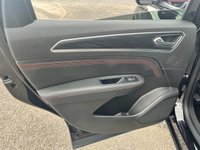 USED 2022 22 RENAULT ARKANA 1.3 TCe MHEV r.s. line SUV 5dr Petrol EDC 2WD Euro 6 (s/s) (140 ps) SERVICE HISTORY* 3 STAMPS* AUTOMATIC* PADDLE SHIFT* PART LEATHER AND SUEDE INTERIOR* SAT NAV* REVERSING CAMERA* CRUISE CONTROL* HEATED STEERING WHEEL* HEATED FRONT SEATS* AUTO START/STOP* AUTO HOLD* ELECTRIC HANDBRAKE*