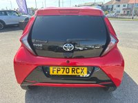 USED 2020 70 TOYOTA AYGO 1.0 VVT-i x-trend Hatchback 5dr Petrol Manual Euro 6 (Safety Sense) (71 ps) 2 OWNERS FROM NEW* FULL TOYOTA SERVICE HISTORY* REVERSING CAMERA* COLLISION / LANE ASSIST* AIR CON* BLUETOOTH PHONE AND AUDIO* DAB* AUX* USB* REMOTE CENTRAL LOCKING WITH 2 KEYS