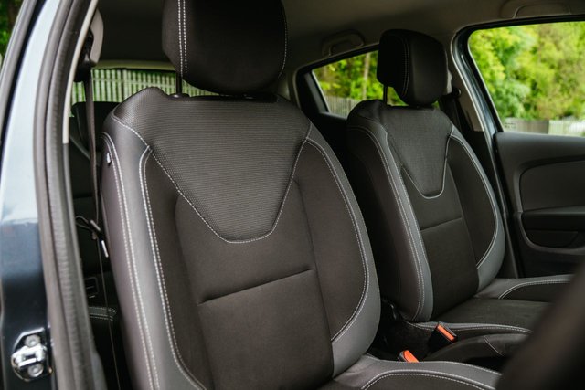 View our RENAULT CLIO