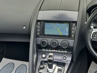 USED 2017 67 JAGUAR F-TYPE 2.0i R-Dynamic Convertible 2dr Auto  ** Sat Nav ** Park Assist + Rear Camera Upgrades **