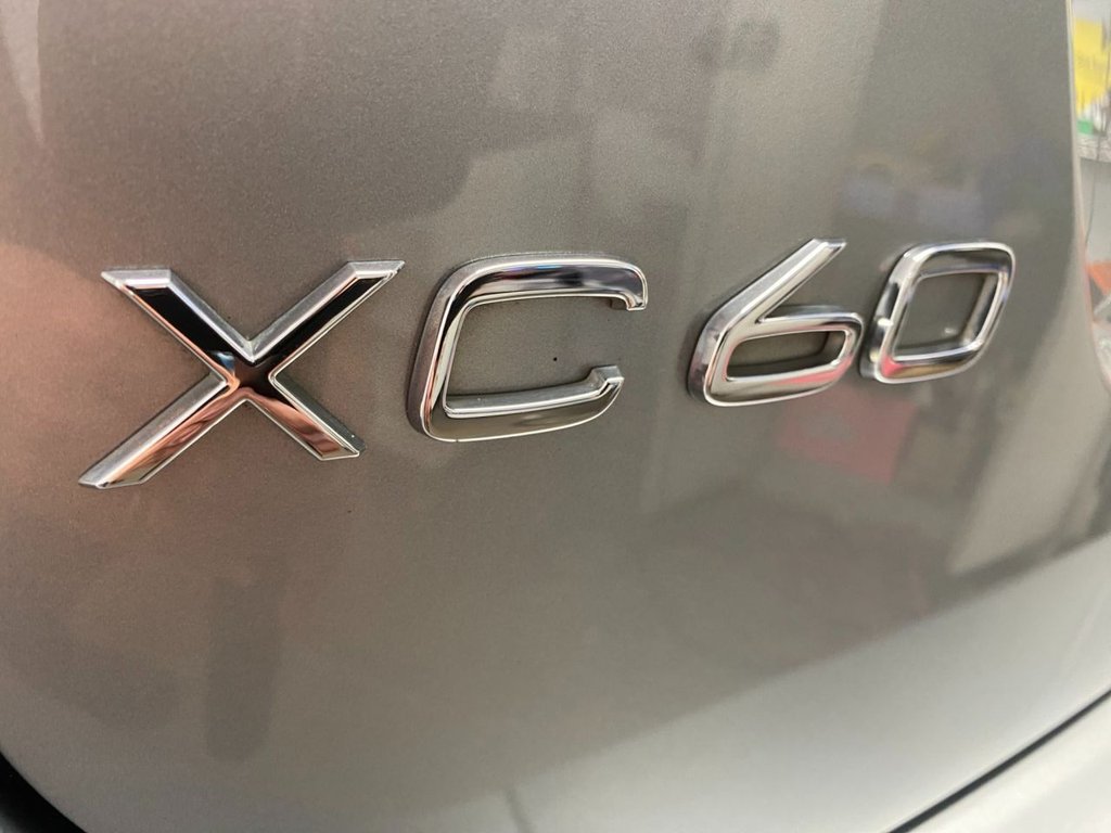 USED 2015 64 VOLVO XC60 2.4 D5 SE Lux Nav SUV 5dr Diesel Geartronic AWD Euro 5 (215 ps) DRIVERS SUPPORT PACK / WINTER PACK