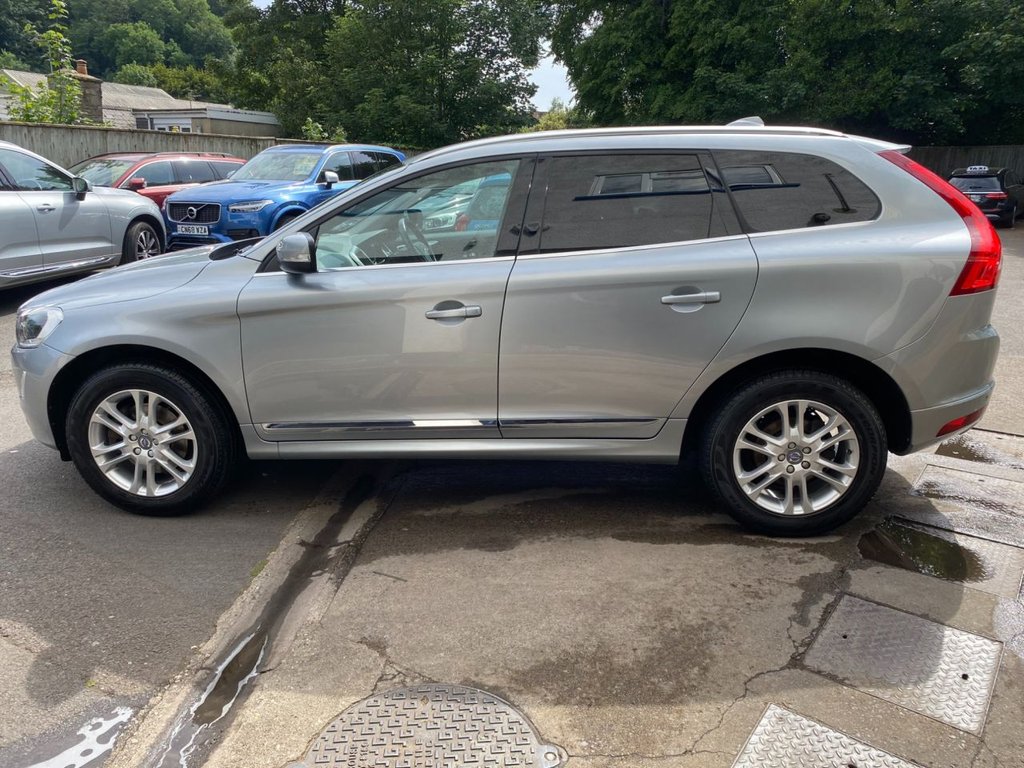 USED 2015 64 VOLVO XC60 2.4 D5 SE Lux Nav SUV 5dr Diesel Geartronic AWD Euro 5 (215 ps) DRIVERS SUPPORT PACK / WINTER PACK