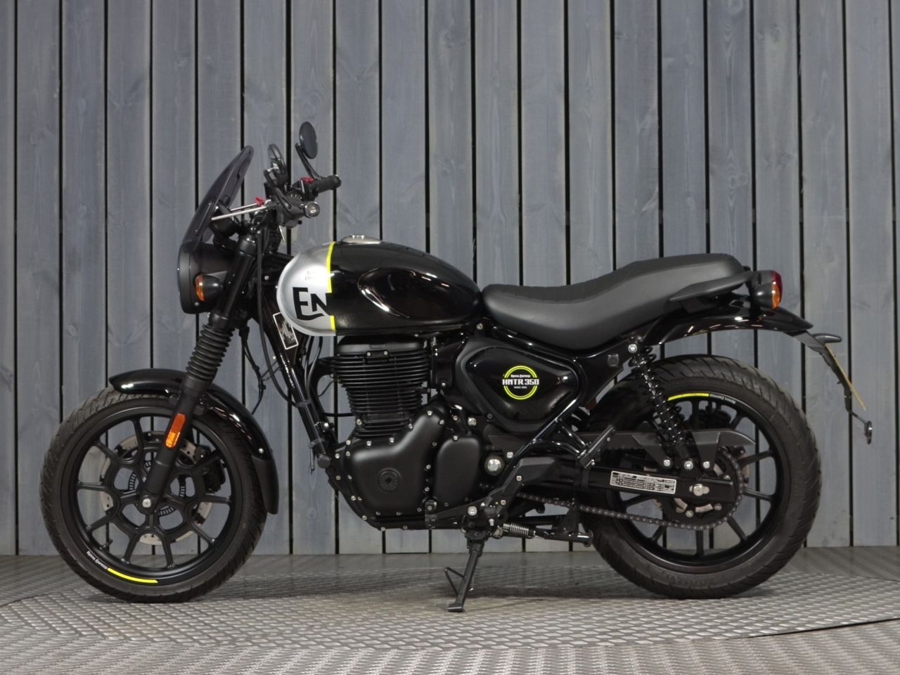 ROYAL ENFIELD HUNTER 350