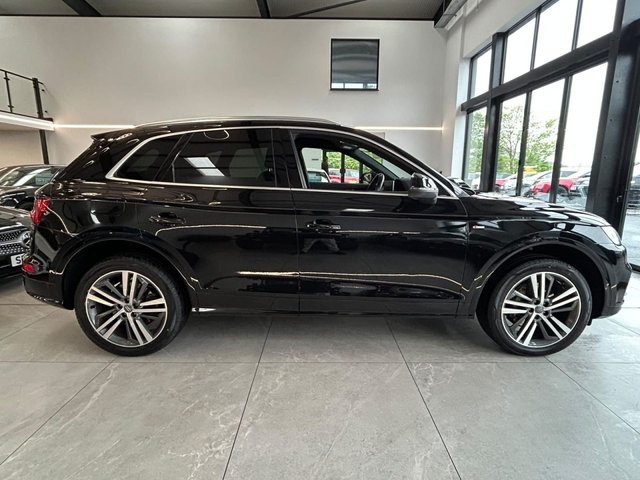 View our AUDI Q5