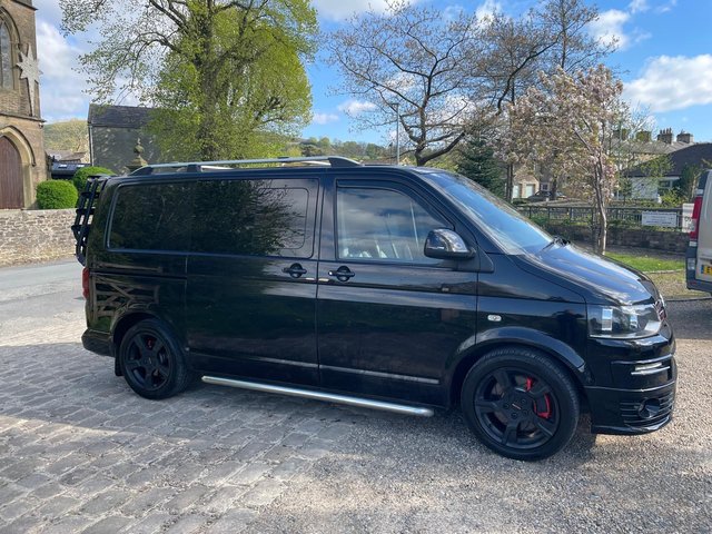 View our VOLKSWAGEN TRANSPORTER SPORTLINE