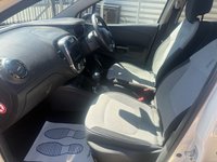USED 2014 63 RENAULT CAPTUR 1.5 dCi Dynamique S MediaNav SUV 5dr Diesel EDC Euro 5 (90 ps) AUTOMATIC! F.S.H. &pound;35 ROAD TAX