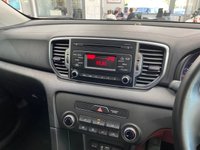 USED 2018 18 KIA SPORTAGE 1.6 GDi 1 SUV 5dr Petrol Manual Euro 6 (s/s) (130 bhp) ARCTIC WHITE / BLACK CLOTH TRIM / AIRCON / ELECTRIC WINDOWS X4 / ELECTRIC MIRRORS / CRUISE CONTROL / SPEED LIMITER / FM AM DAB CD TUNER / AUX / USB / BLUETOOTH / REMOTE CENTRAL LOCKING / REAR WASH/WIPE / 16" SILVER FINISH ALLOY WHEELS / SERVICE HISTORY