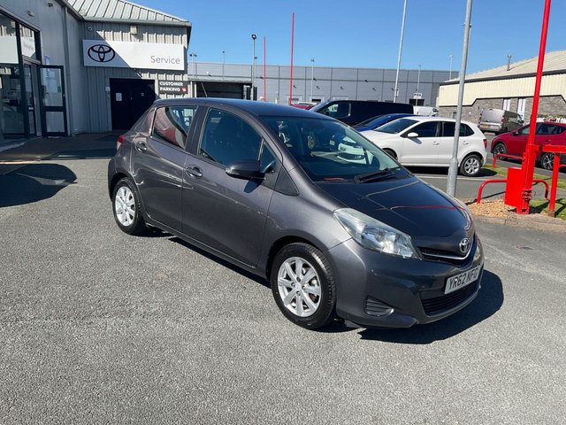 2012 YARIS 1.33 DUAL VVT I TR HATCHBACK 5DR PETROL MANUAL EURO 5 101... photo