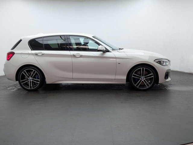 USED 2019 19 BMW 1 SERIES 1.5 118i M Sport Shadow Edition Auto 5dr CLICK+COLLECT / HOME DELIVERY