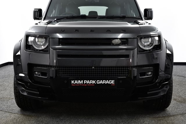 USED 2023 23 LAND ROVER DEFENDER 110 5.0 P525 V8 SUV 5dr Petrol Auto 4WD Euro 6 (s/s) (525 ps) URBAN W/T | FLRSH | Stunning +