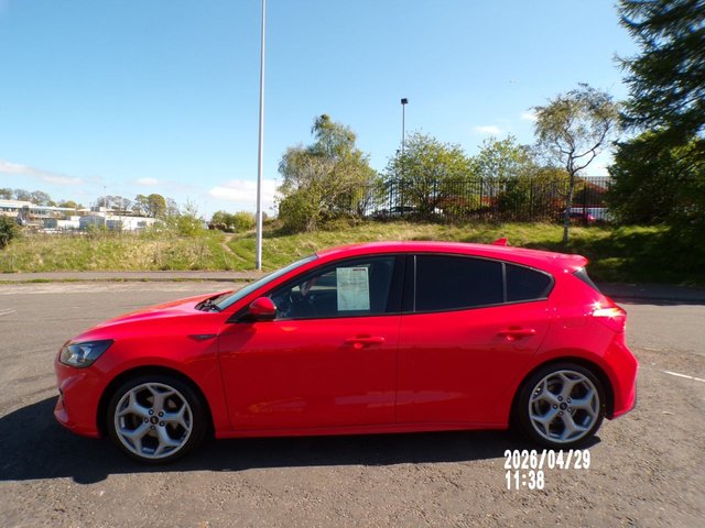 View our FORD FOCUS