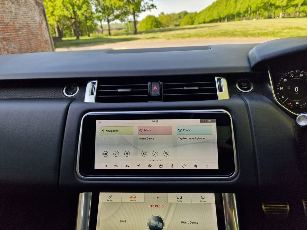 USED 2021 71 LAND ROVER RANGE ROVER SPORT 2.0 P400e 13.1kWh HSE GPF Dynamic SUV 5dr Petrol Plug-in Hybrid Auto 4WD Euro 6 (s/s) (404 ps) FINANCE AVAILABLE