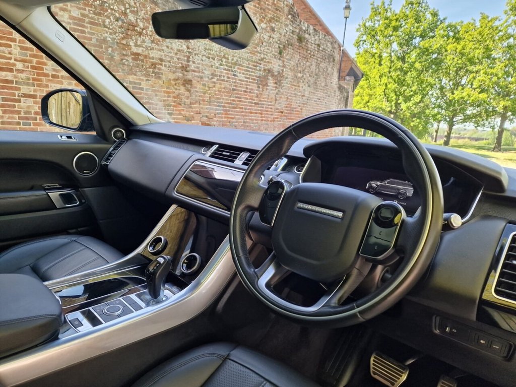 USED 2021 71 LAND ROVER RANGE ROVER SPORT 2.0 P400e 13.1kWh HSE GPF Dynamic SUV 5dr Petrol Plug-in Hybrid Auto 4WD Euro 6 (s/s) (404 ps) FINANCE AVAILABLE