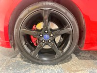 USED 2016 16 FORD FOCUS 1.5T EcoBoost Zetec S Red Edition Hatchback 5dr Petrol Manual Euro 6 (s/s) (182 ps) SPORT BODY KIT BLACK ALLOYS BLACK MIRRORS PRIVACY GLASS