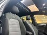 USED 2017 66 VOLKSWAGEN GOLF 2.0 TDI BlueMotion Tech R-Line Edition Euro 6 (s/s) 5dr PanRoof|Sensors|AdapCruise