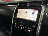 USED 2018 67 LAND ROVER DISCOVERY 5 3.0 TD V6 HSE Luxury SUV 5dr Diesel Auto 4WD Euro 6 (s/s) (258 ps) LOVELY 2018 DISCOVERY 5 HSE LUXURY 3.0 TDV6 EURO 6 - ONE PREVIOUS KEEPER - CARPATHIAN GREY - 7 SERVICES TO 87K - REAR ENTERTAINMENT - PRIVACY GLASS - BLACK PACK - TOWBAR - APPLE CAR PLAY - GLASS PANORAMIC ROOF - 21 INCH GLOSS BLACK ALLOYS