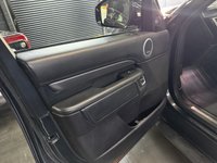 USED 2018 67 LAND ROVER DISCOVERY 5 3.0 TD V6 HSE Luxury SUV 5dr Diesel Auto 4WD Euro 6 (s/s) (258 ps) LOVELY 2018 DISCOVERY 5 HSE LUXURY 3.0 TDV6 EURO 6 - ONE PREVIOUS KEEPER - CARPATHIAN GREY - 7 SERVICES TO 87K - REAR ENTERTAINMENT - PRIVACY GLASS - BLACK PACK - TOWBAR - APPLE CAR PLAY - GLASS PANORAMIC ROOF - 21 INCH GLOSS BLACK ALLOYS