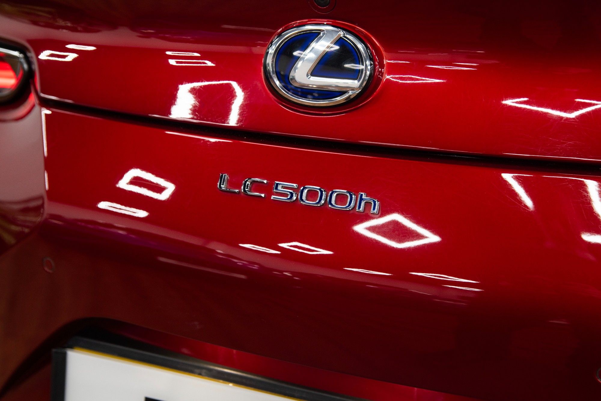 USED 2017 LEXUS LC 3.5 500h V6 Sport Plus Coupe E-CVT 