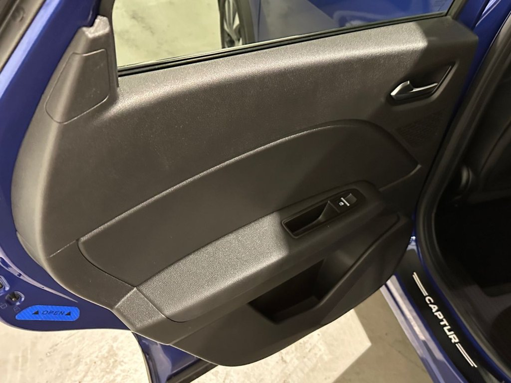 USED 2020 70 RENAULT CAPTUR 1.5 Blue dCi S Edition SUV 5dr Diesel EDC Euro 6 (s/s) (115 ps) 