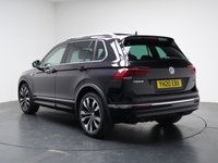 USED 2020 20 VOLKSWAGEN TIGUAN 2.0 TDI R-Line Tech SUV 5dr Diesel DSG 4Motion Euro 6 (s/s) (190 ps) FULL HISTORY+PAN ROOF+SAT NAV