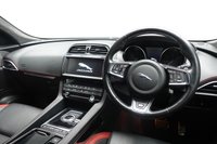 USED 2019 19 JAGUAR F-PACE 3.0 D300 V6 S SUV 5dr Diesel Auto AWD Euro 6 (s/s) (300 ps) FULL HISTORY+NAV+HEATED SEATS