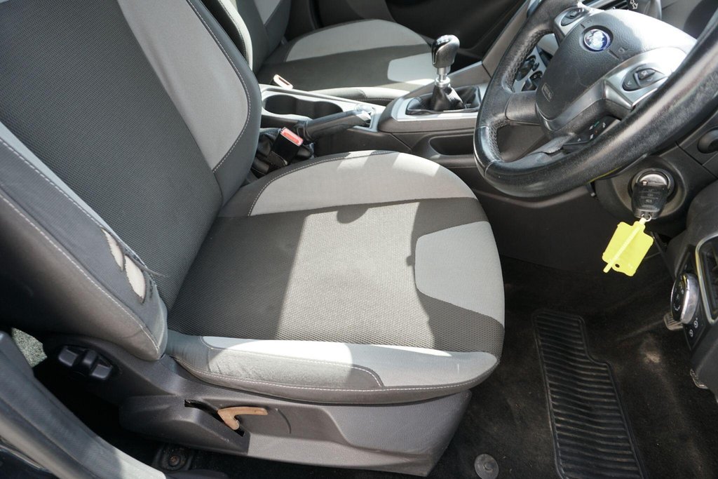 USED 2012 12 FORD FOCUS 1.6 TDCi Zetec Euro 5 (s/s) 5dr JUST ARRIVED/Â£20 ROAD TAX!!!