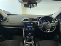 USED 2019 69 RENAULT KADJAR 1.3 TCe Iconic SUV 5dr Petrol Manual Euro 6 (s/s) (140 ps) 