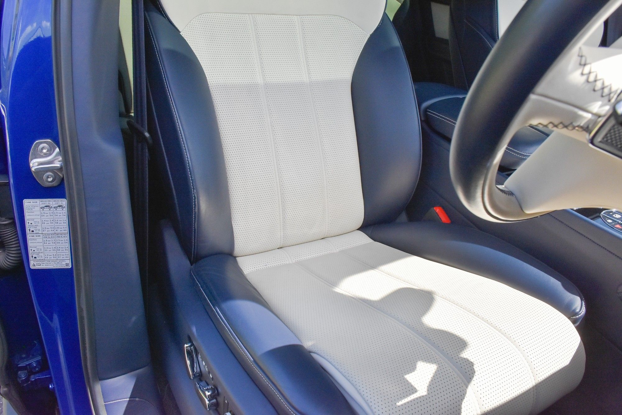 USED 2019 19 BENTLEY BENTAYGA 4.0 V8 SUV 5dr Petrol Auto 4WD Euro 6 (s/s) (550 ps) 