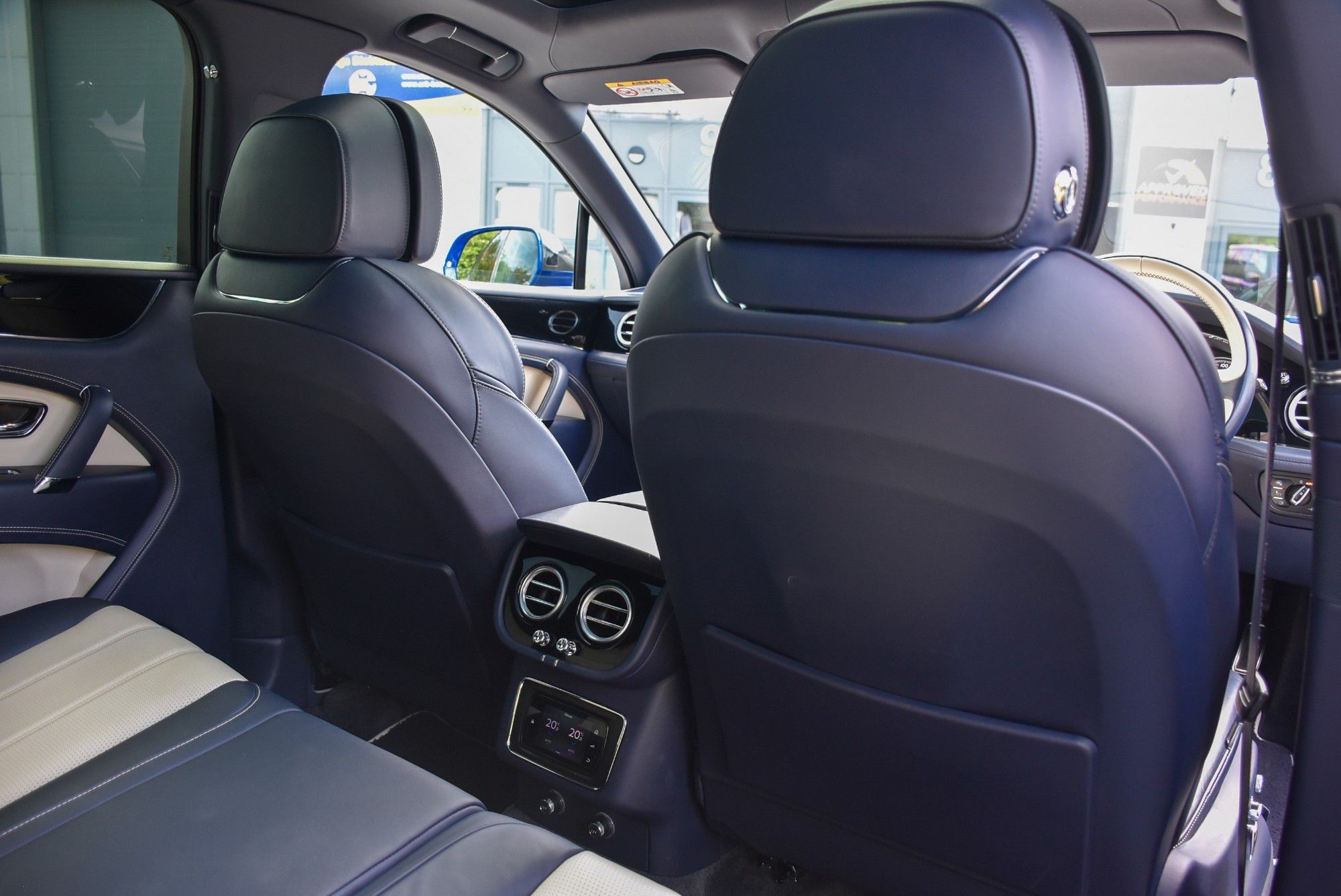 USED 2019 19 BENTLEY BENTAYGA 4.0 V8 SUV 5dr Petrol Auto 4WD Euro 6 (s/s) (550 ps) 