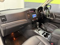 USED 2014 14 MITSUBISHI SHOGUN 3.2 DI-DC Warrior SUV 3dr Diesel Auto 4WD Euro 5 SWB (197 ps) 