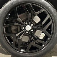 USED 2019 69 LAND ROVER RANGE ROVER EVOQUE 2.0 D180 R-Dynamic SE SUV 5dr Diesel Auto 4WD Euro 6 (s/s) (180 ps) 