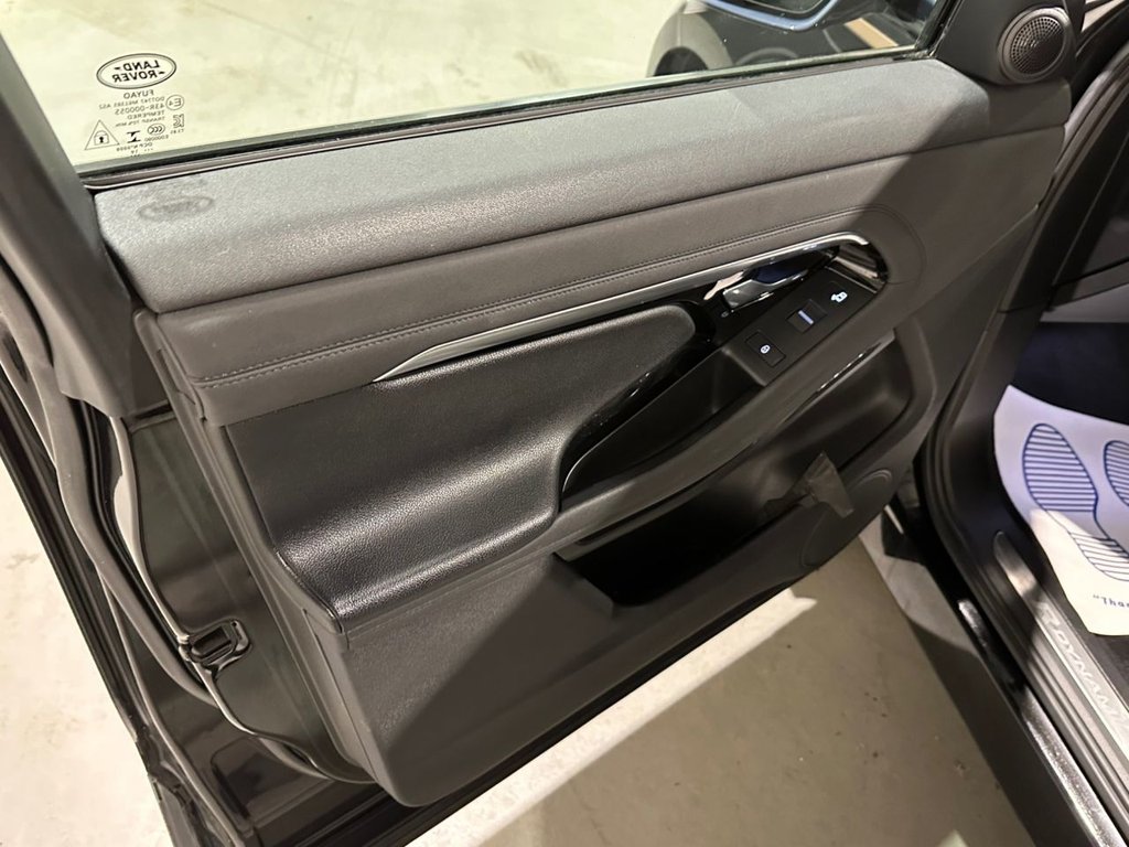 USED 2019 69 LAND ROVER RANGE ROVER EVOQUE 2.0 D180 R-Dynamic SE SUV 5dr Diesel Auto 4WD Euro 6 (s/s) (180 ps) 