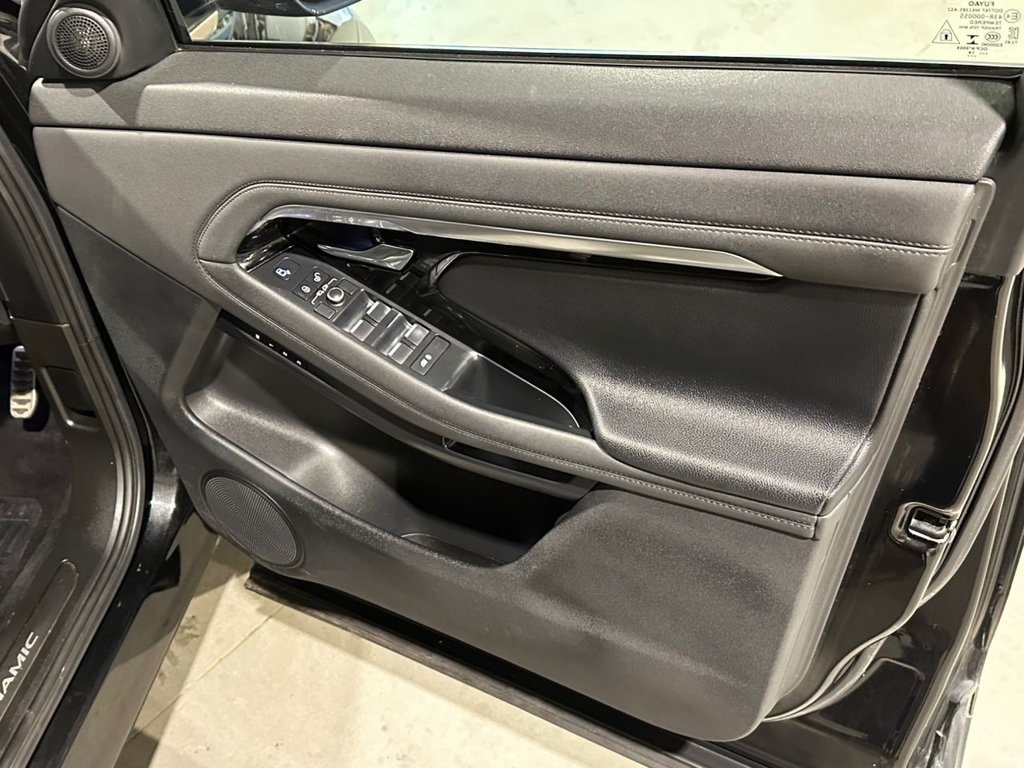 USED 2019 69 LAND ROVER RANGE ROVER EVOQUE 2.0 D180 R-Dynamic SE SUV 5dr Diesel Auto 4WD Euro 6 (s/s) (180 ps) 