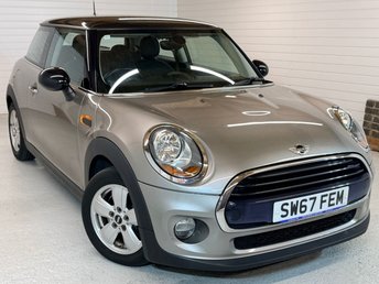 2017 MINI HATCH