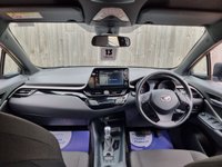 USED 2022 71 TOYOTA C-HR 1.8 VVT-h GPF Icon SUV 5dr Petrol Hybrid CVT Euro 6 (s/s) (122 ps) ** WE OFFER FINANCE ON THIS CAR **
