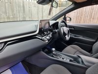 USED 2022 71 TOYOTA C-HR 1.8 VVT-h GPF Icon SUV 5dr Petrol Hybrid CVT Euro 6 (s/s) (122 ps) ** WE OFFER FINANCE ON THIS CAR **
