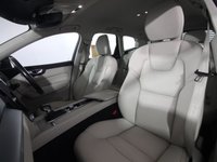USED 2018 68 VOLVO XC60 2.0 D4 Momentum SUV 5dr Diesel Auto AWD Euro 6 (s/s) (190 ps) 