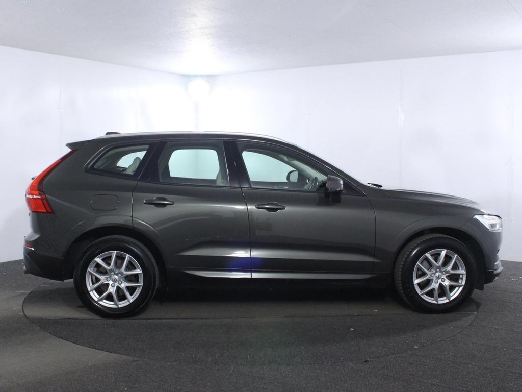 USED 2018 68 VOLVO XC60 2.0 D4 Momentum SUV 5dr Diesel Auto AWD Euro 6 (s/s) (190 ps) 
