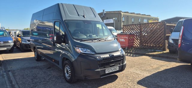 View our PEUGEOT BOXER